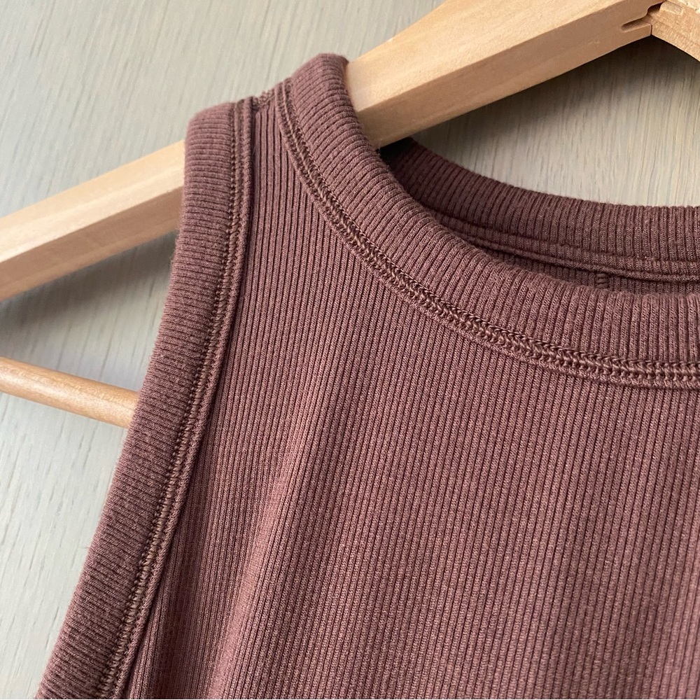 Lululemon Hold Tight Tank Top Java brown - Picture 5 of 8
